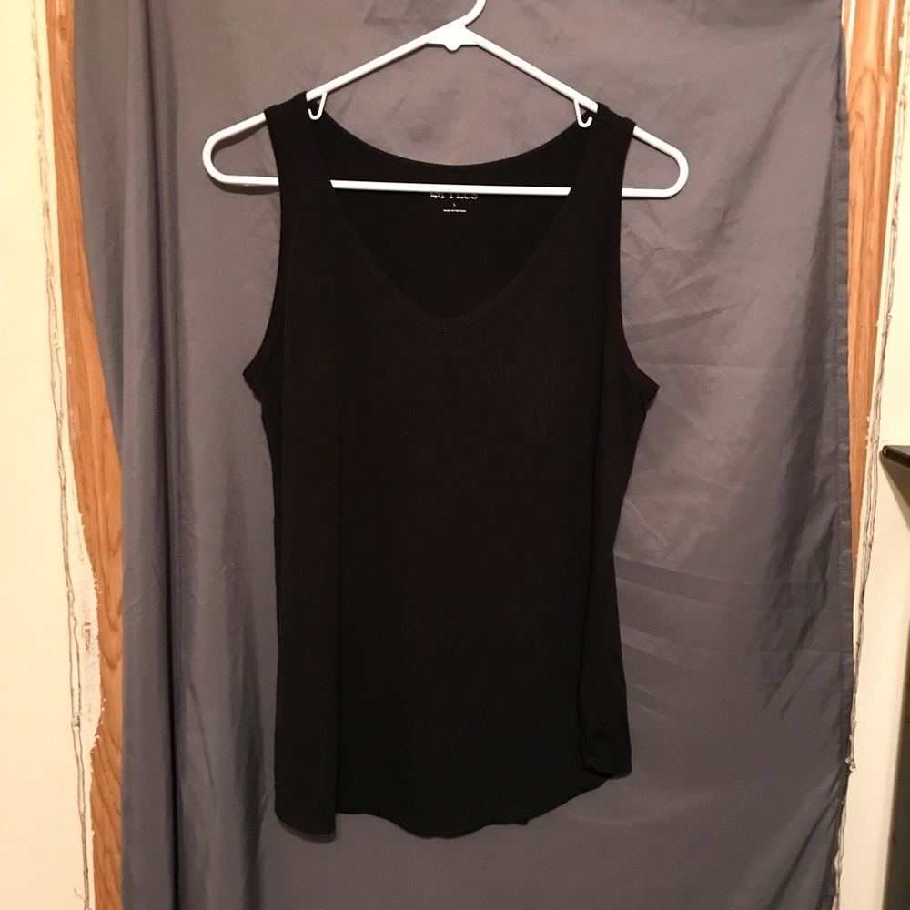 🖤Solid Black Tank Top🖤